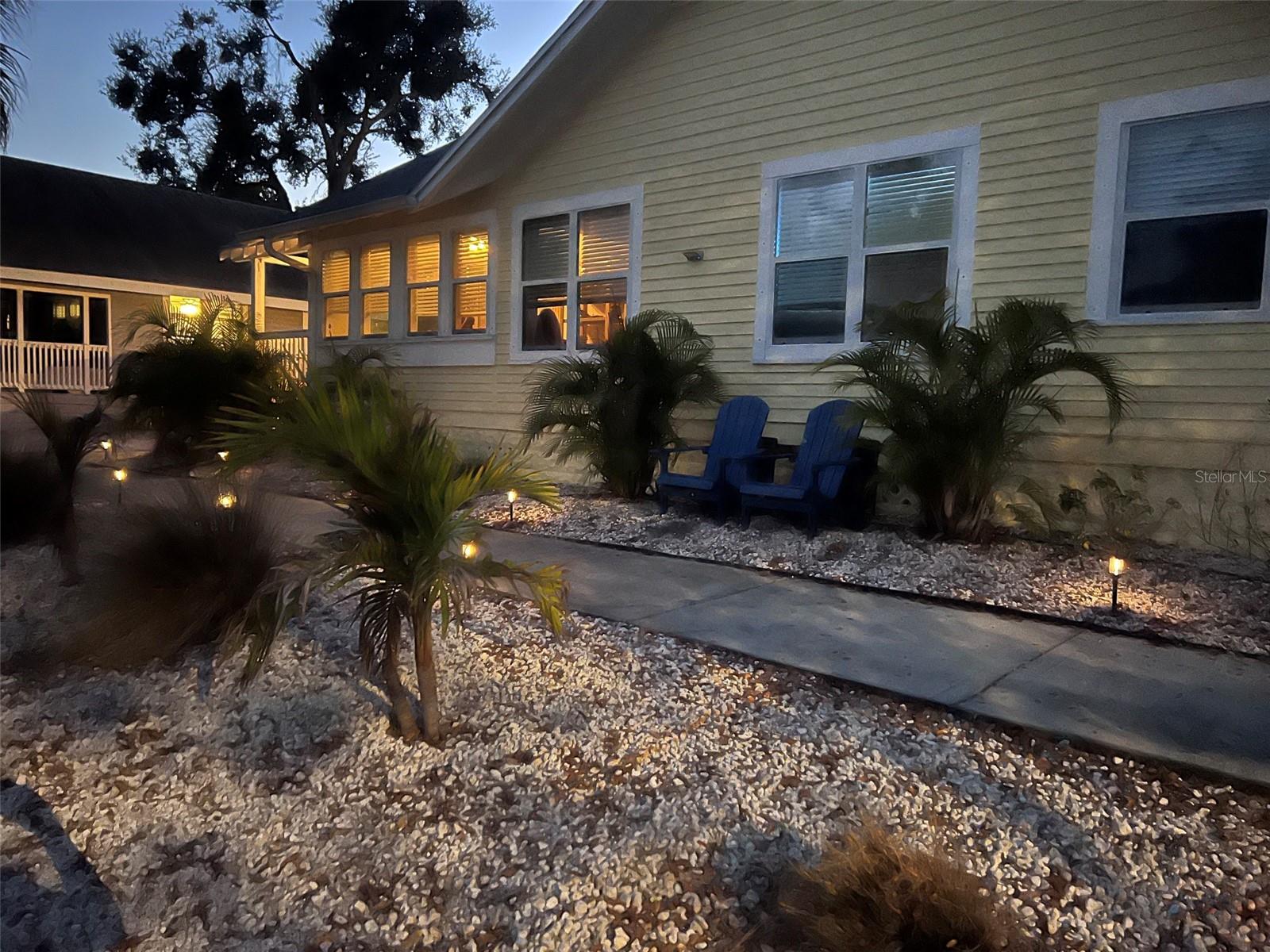 1137 HIGHLAND ST S — photo 24