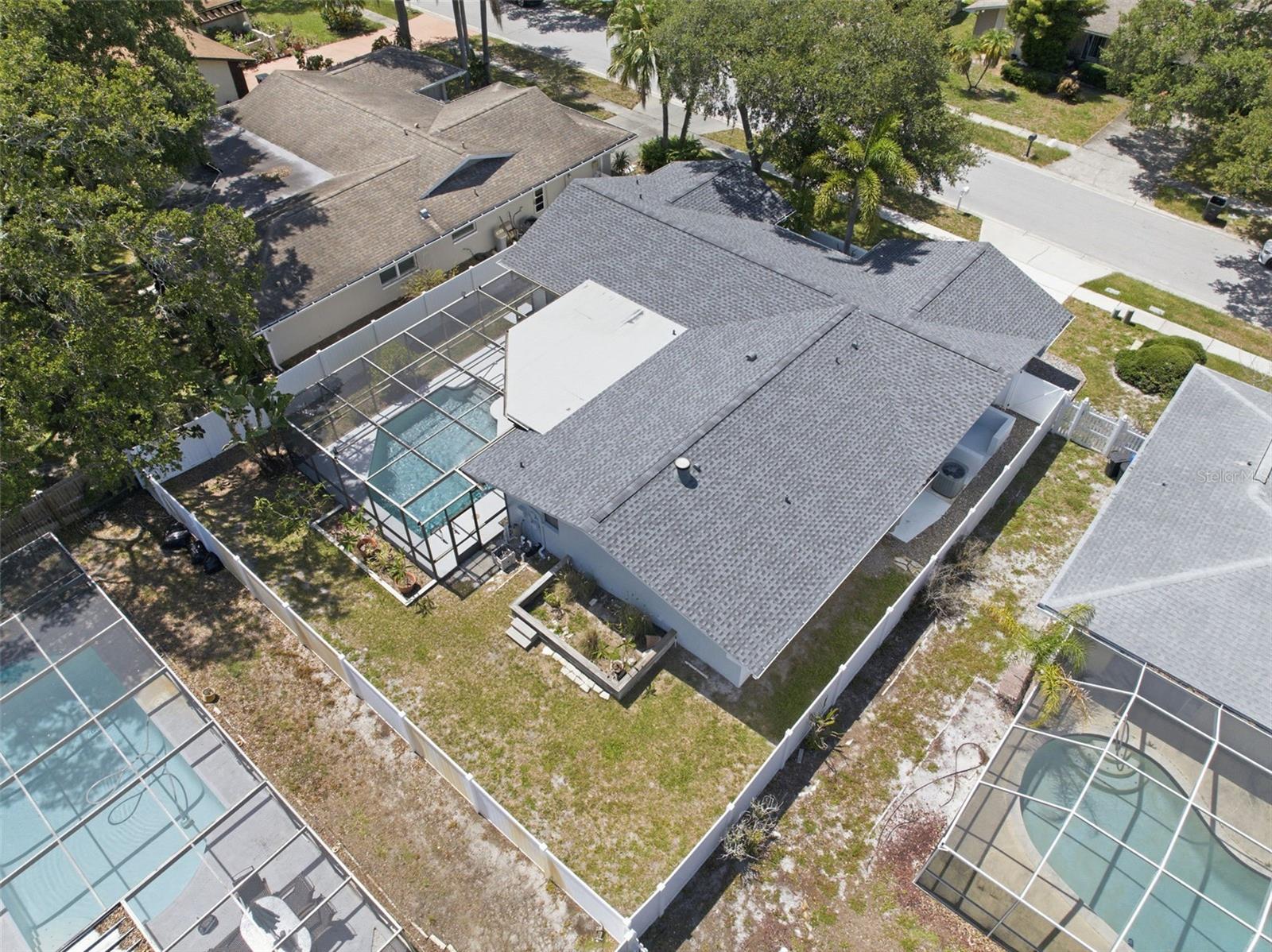 104 NESTLEBRANCH DR — photo 34
