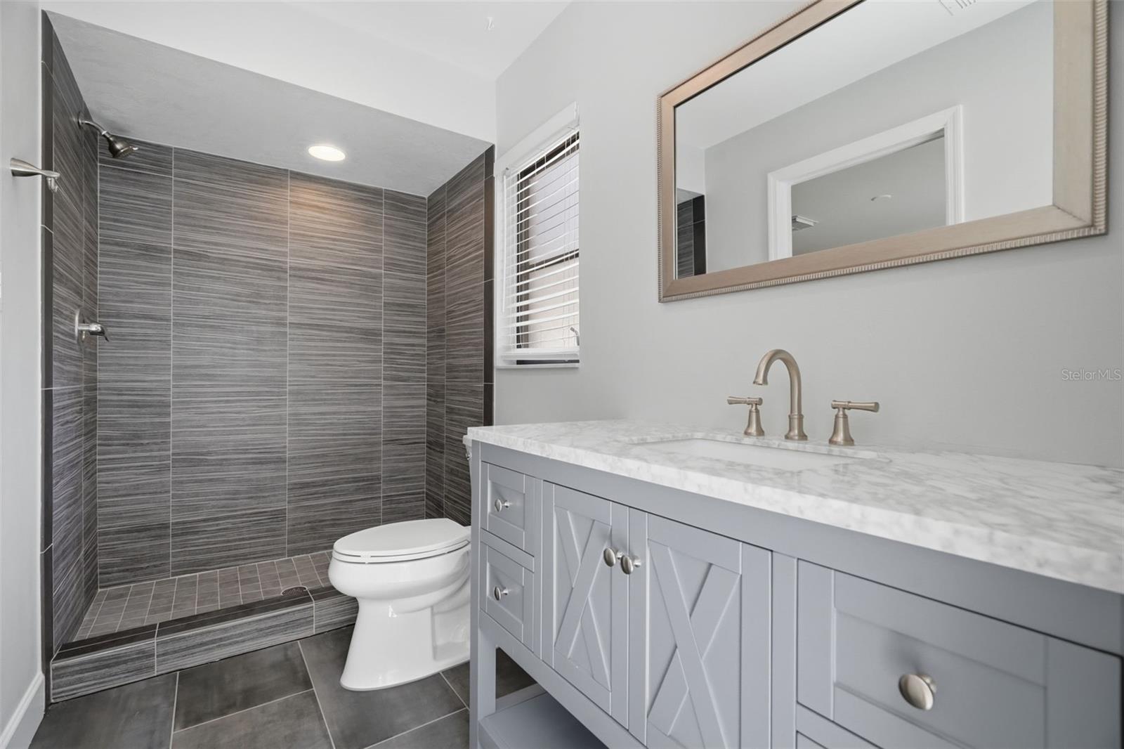 104 NESTLEBRANCH DR — photo 15