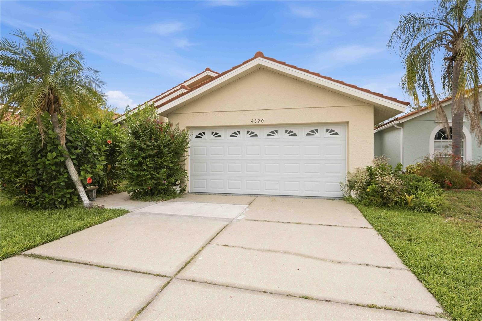 4320 MARCOTT CIR — photo 2