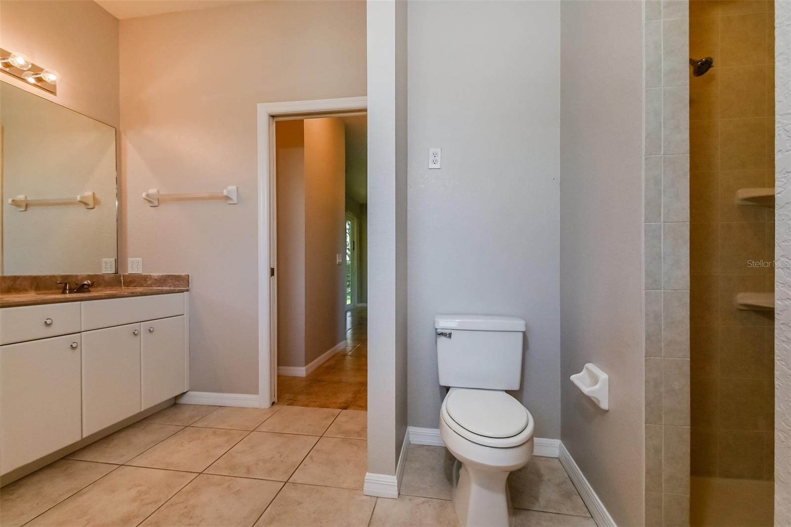 4141 MERMELL CIR — photo 9