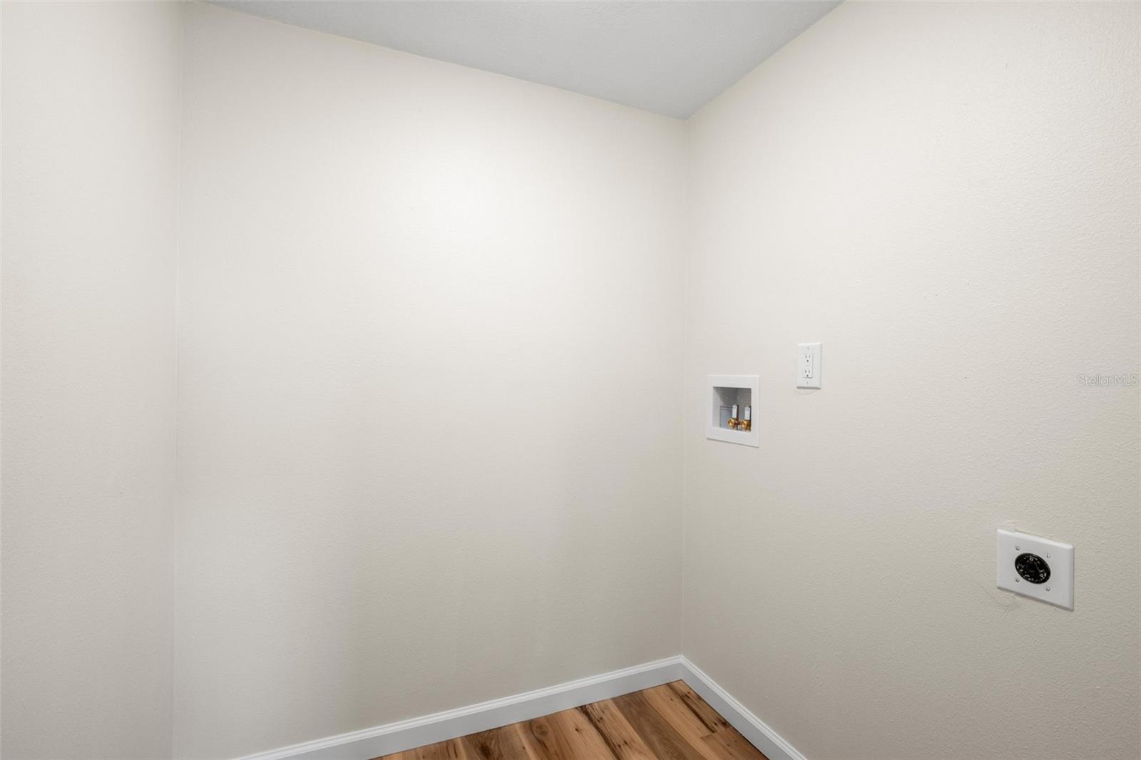 5817 PARK ST N #302 — photo 25