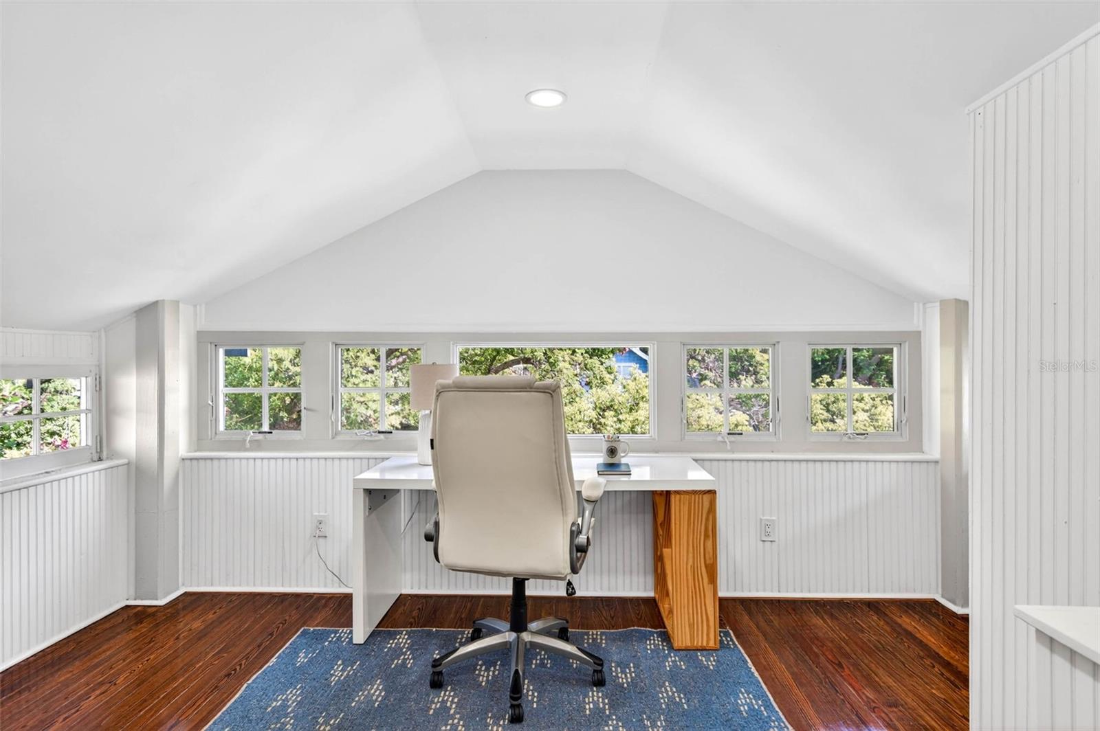 1330 CHERRY ST NE — photo 33
