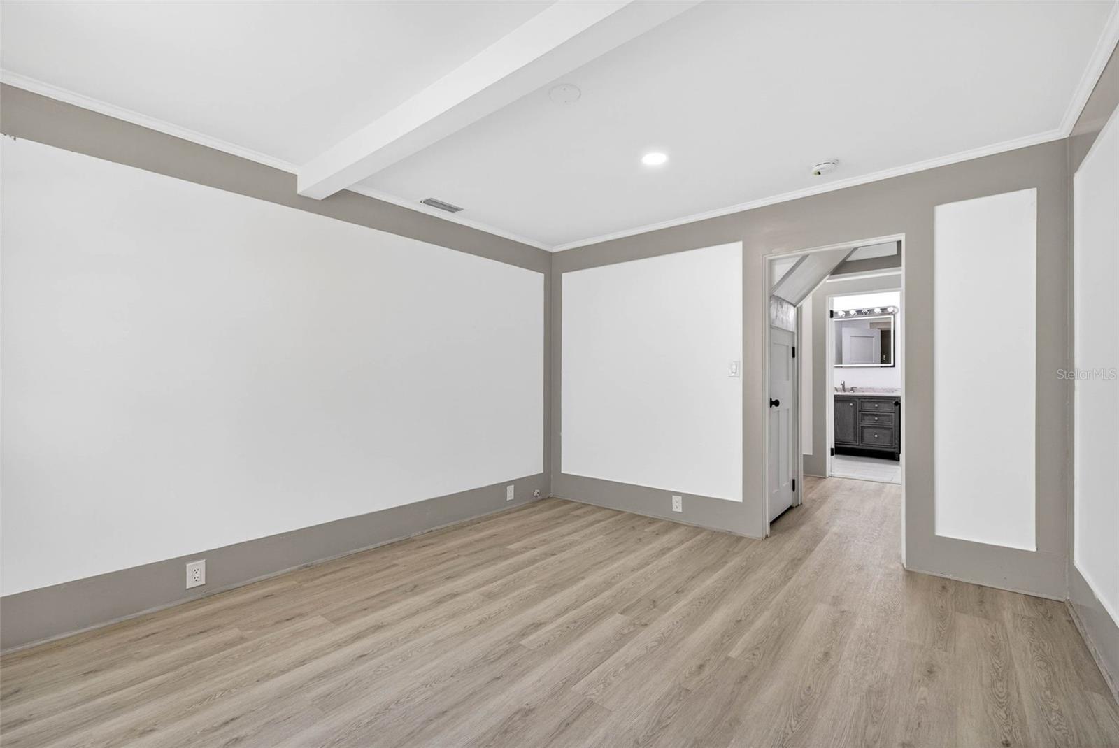 1330 CHERRY ST NE — photo 21