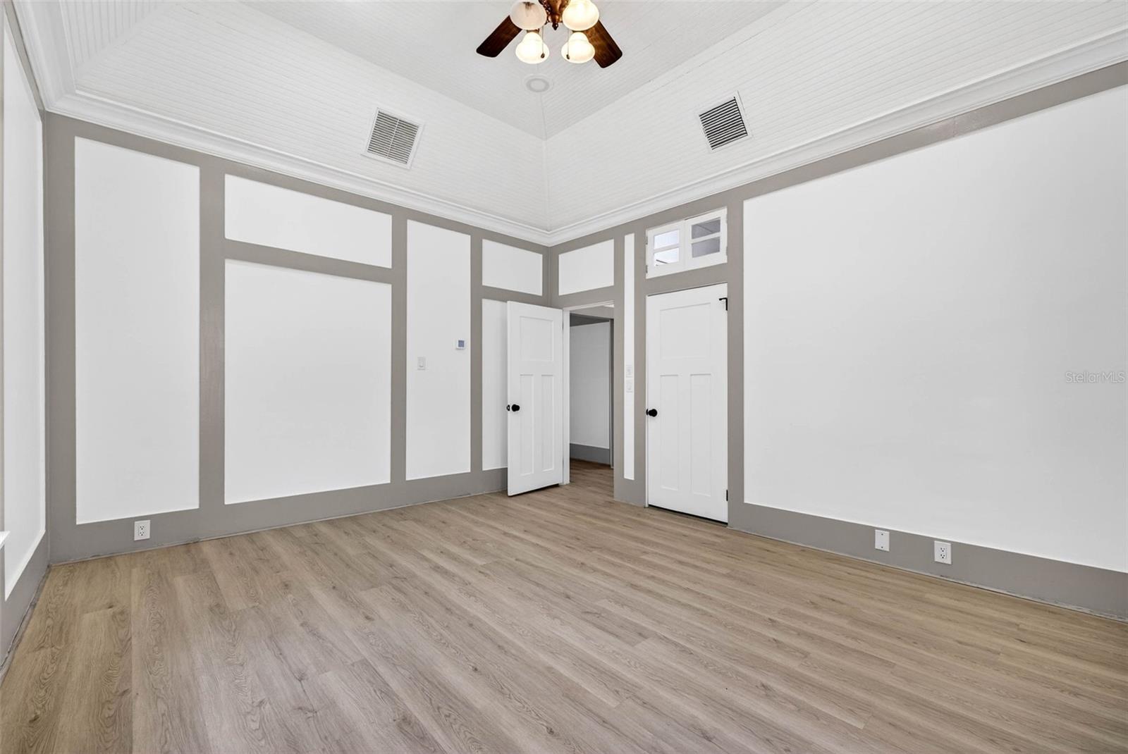 1330 CHERRY ST NE — photo 19