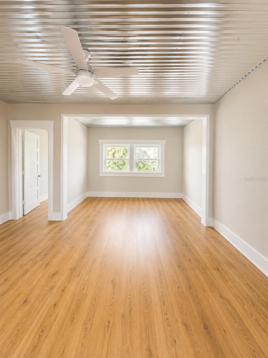 2316 N HIGHLAND AVE — photo 4