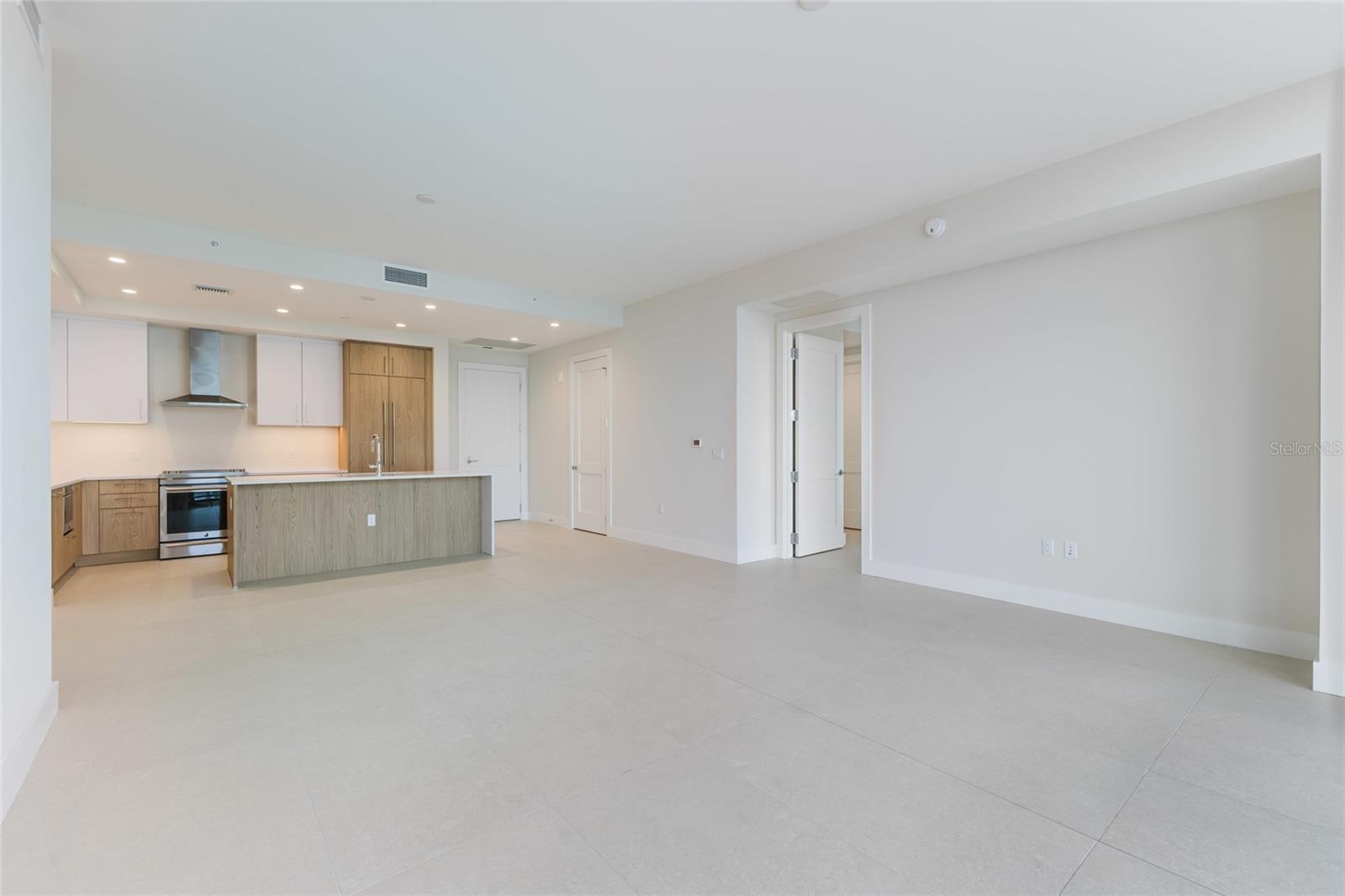 275 1ST AVE S #3908 — photo 6