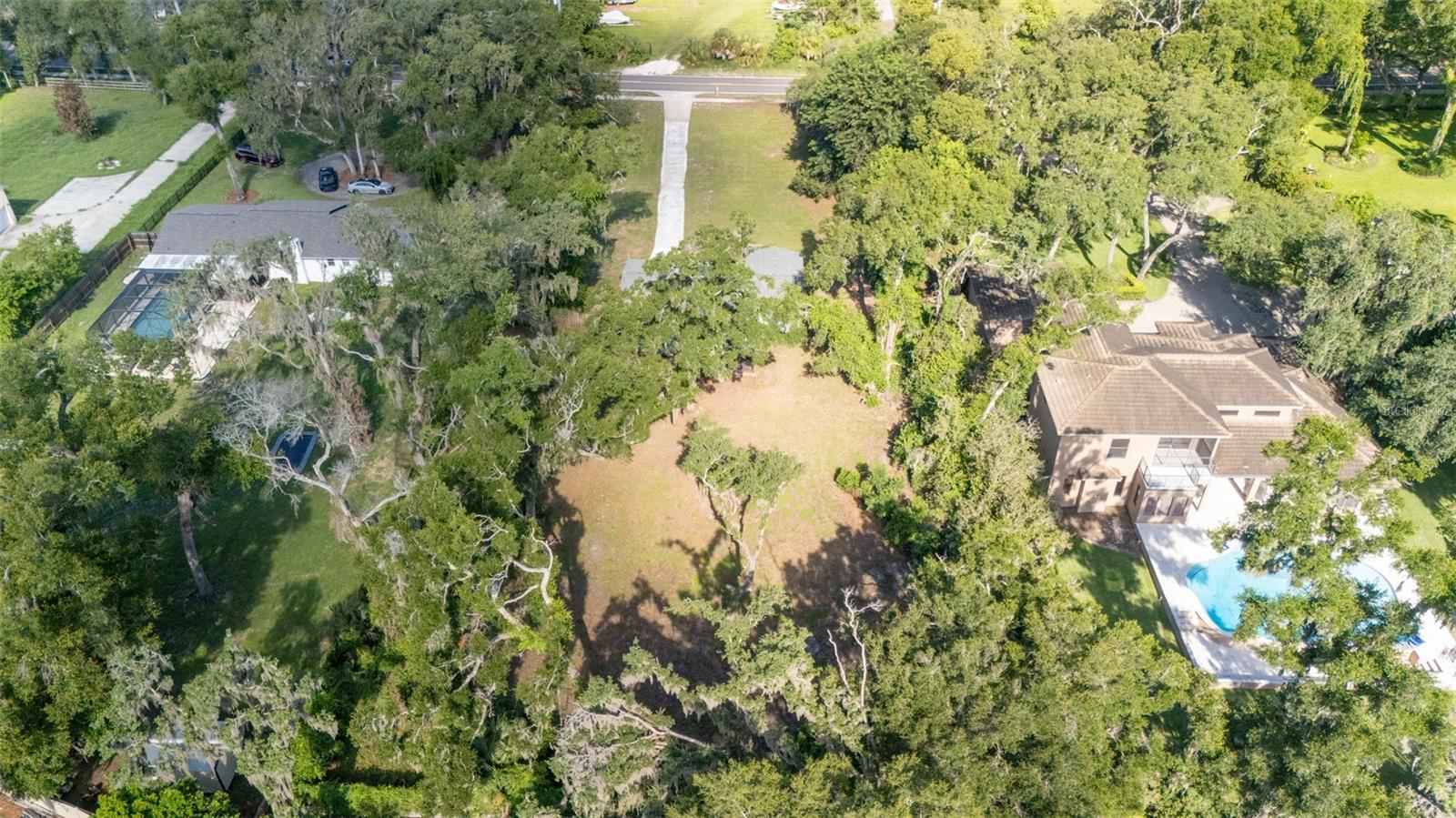 8214 VALRIE LN — photo 15