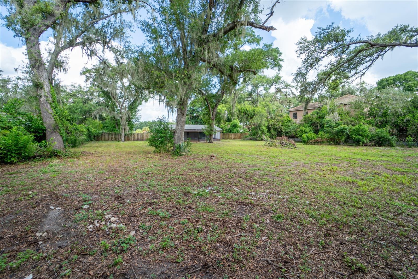 8214 VALRIE LN — photo 48