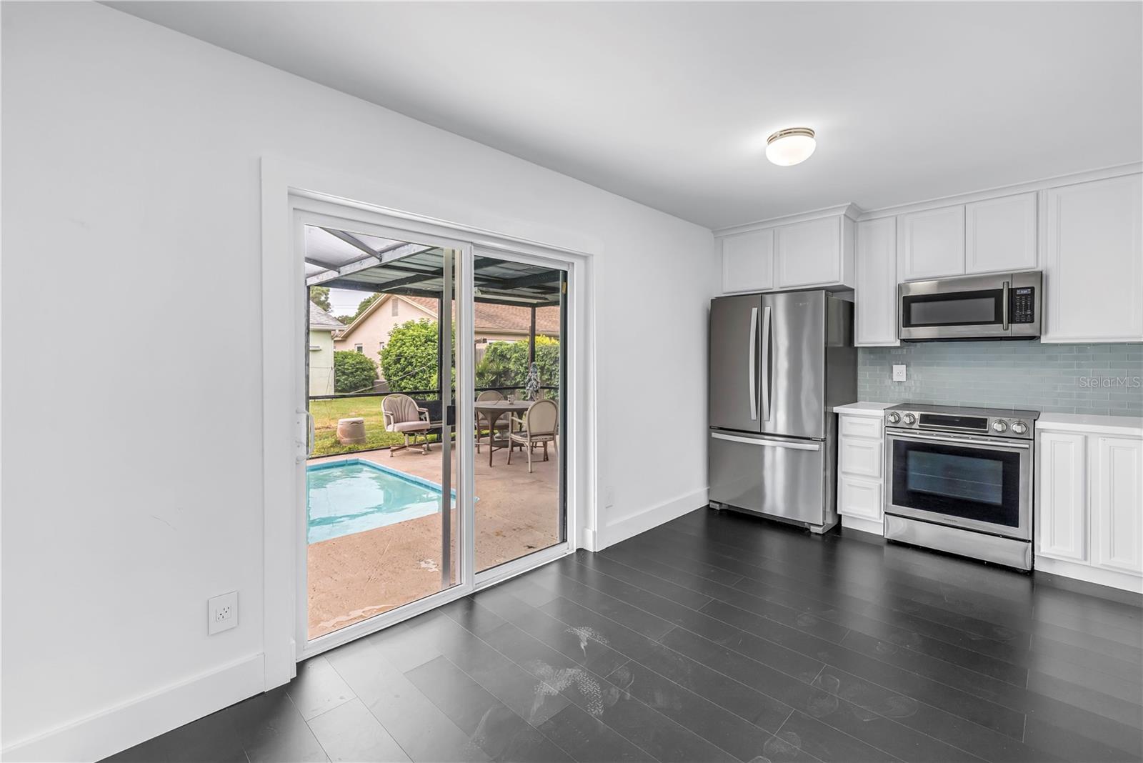 3216 PINE HAVEN DR — photo 20