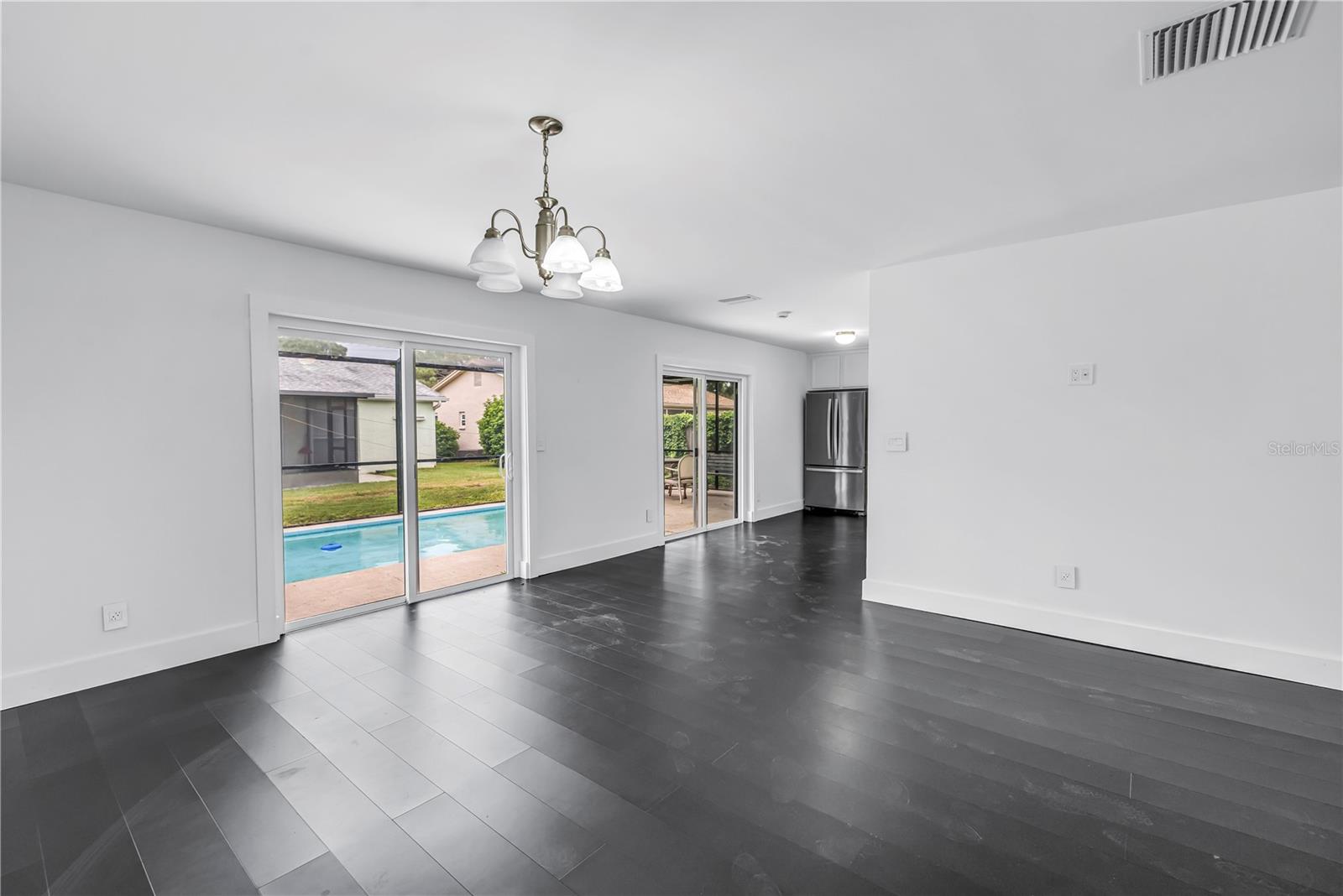 3216 PINE HAVEN DR — photo 16