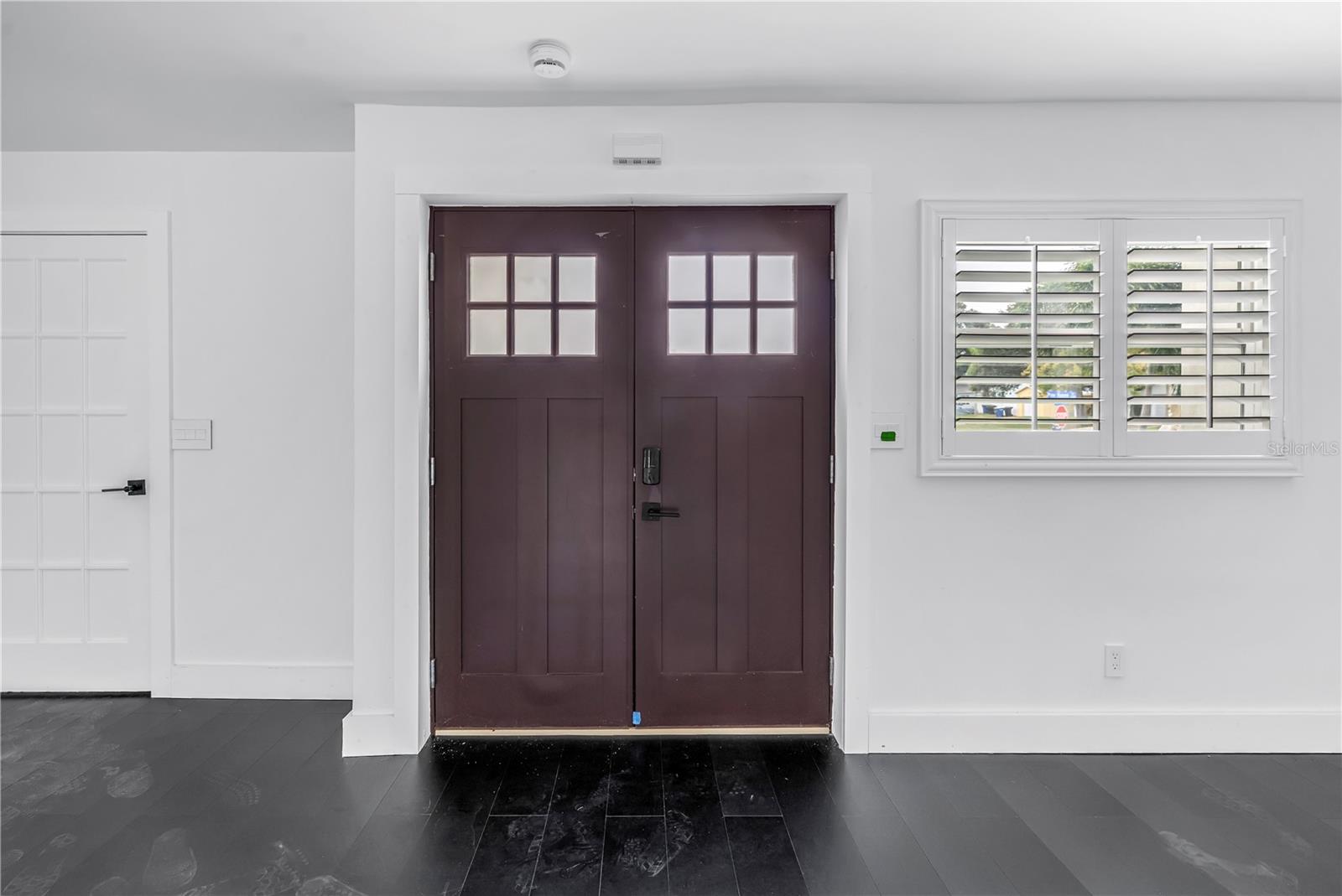 3216 PINE HAVEN DR — photo 10