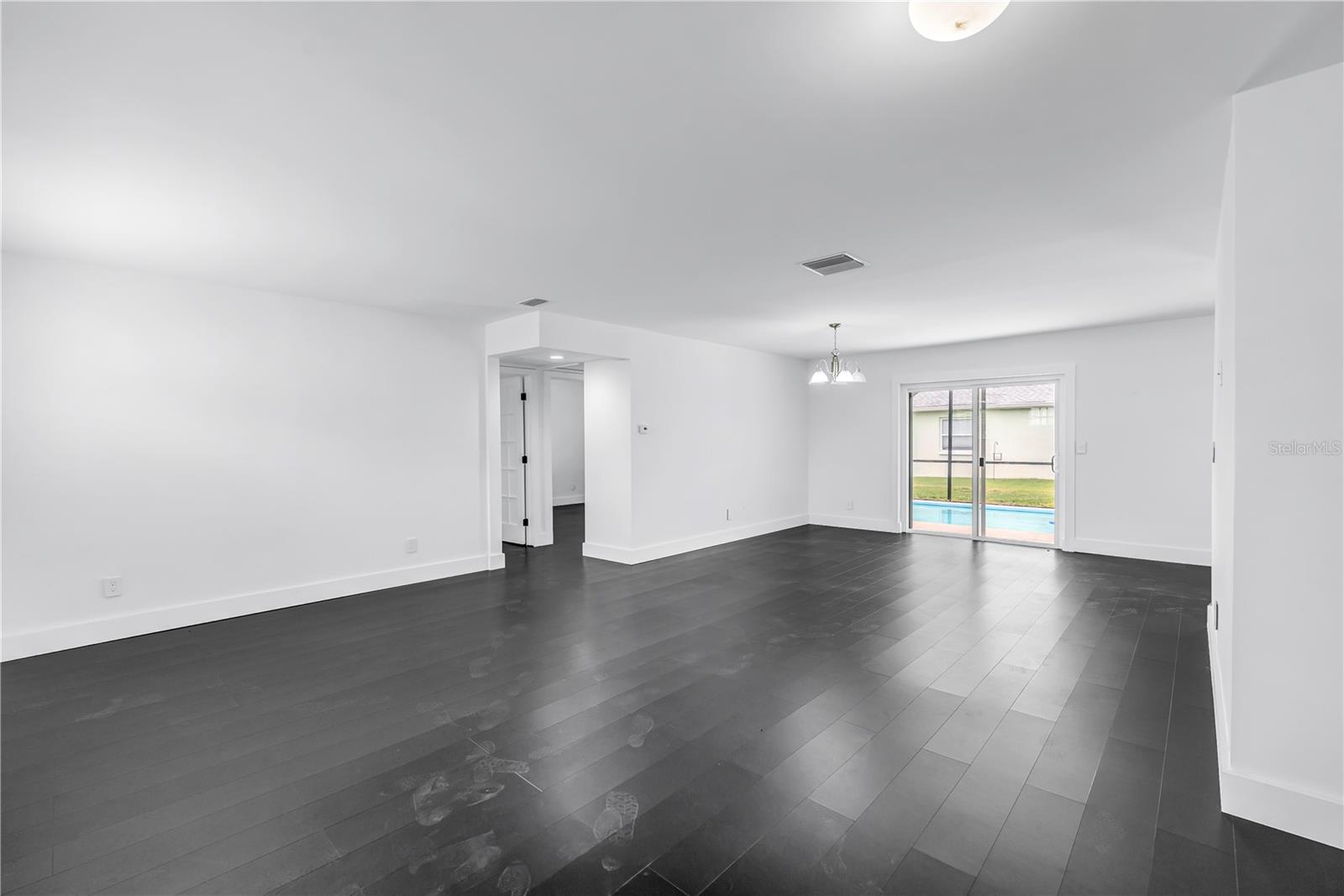 3216 PINE HAVEN DR — photo 15