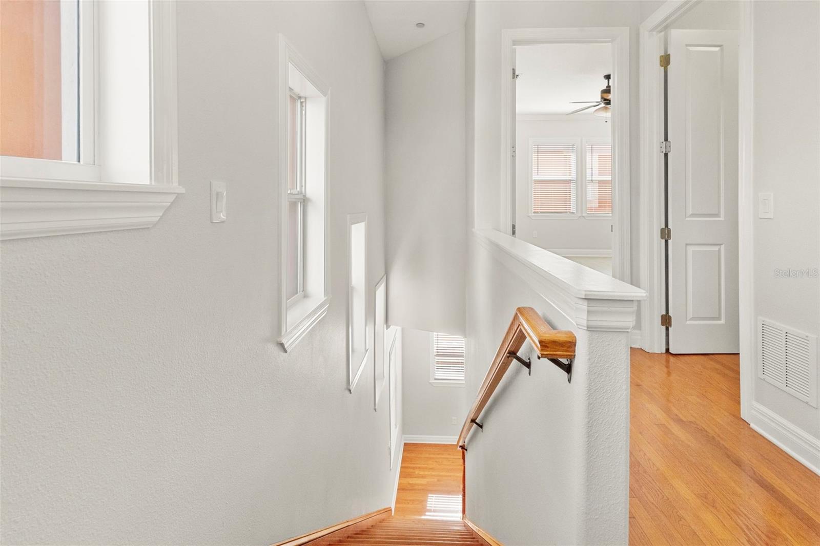 905 VILLA VENICIA WAY — photo 22