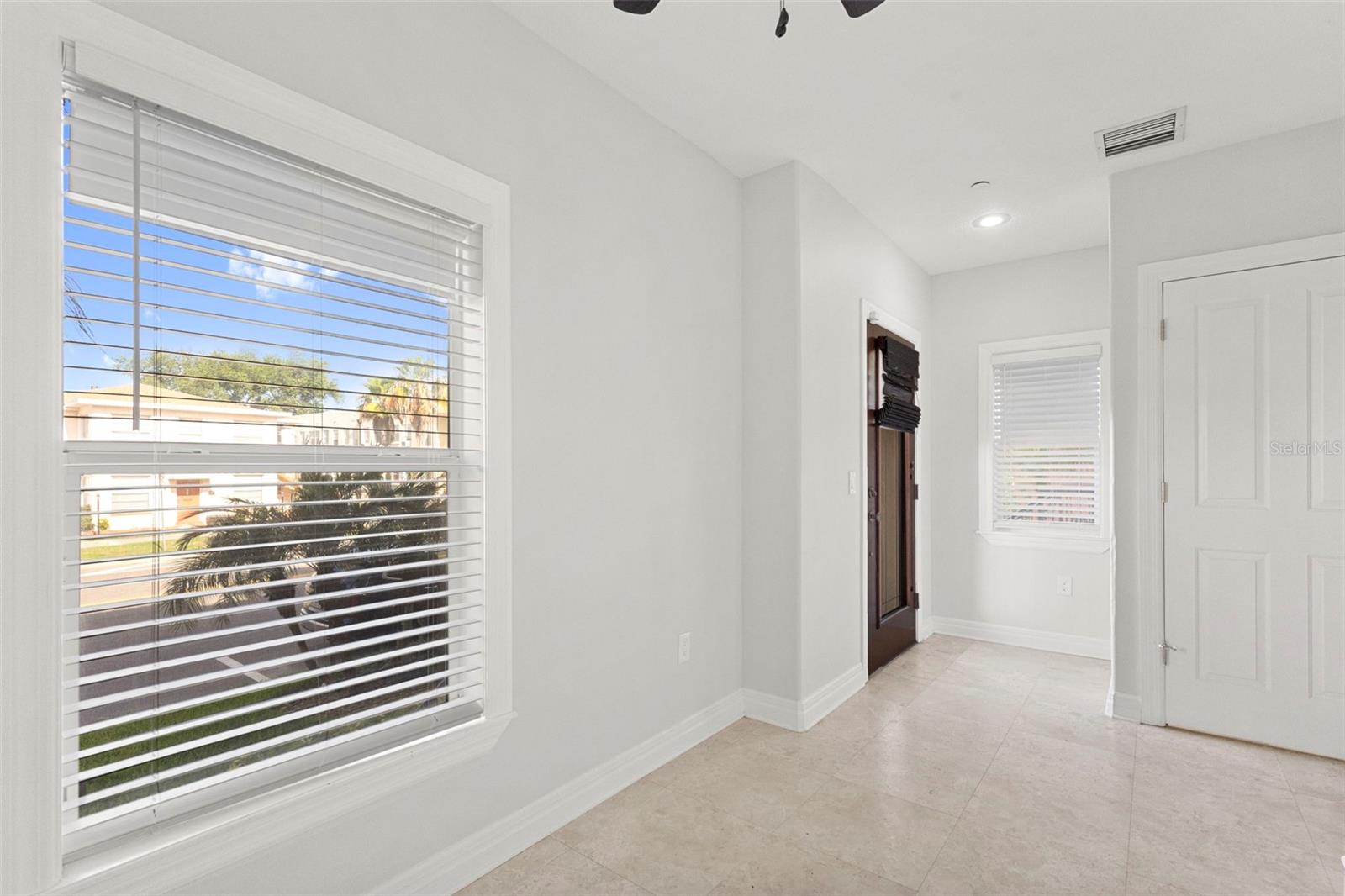 905 VILLA VENICIA WAY — photo 42