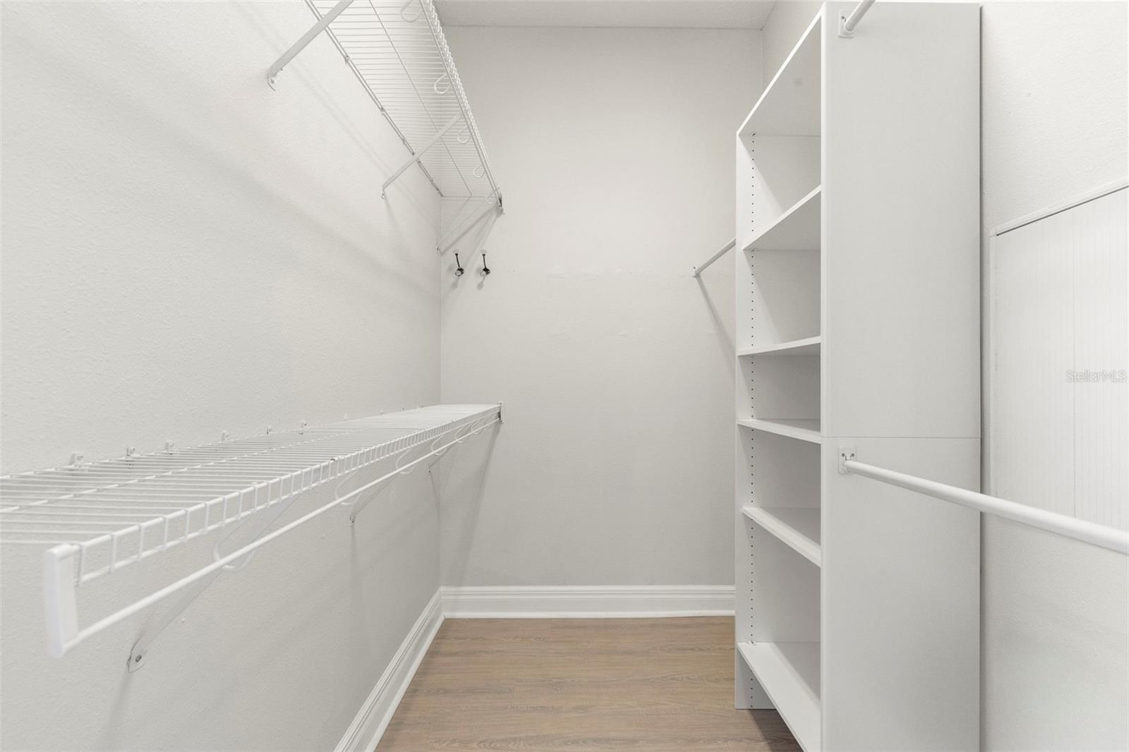 905 VILLA VENICIA WAY — photo 29