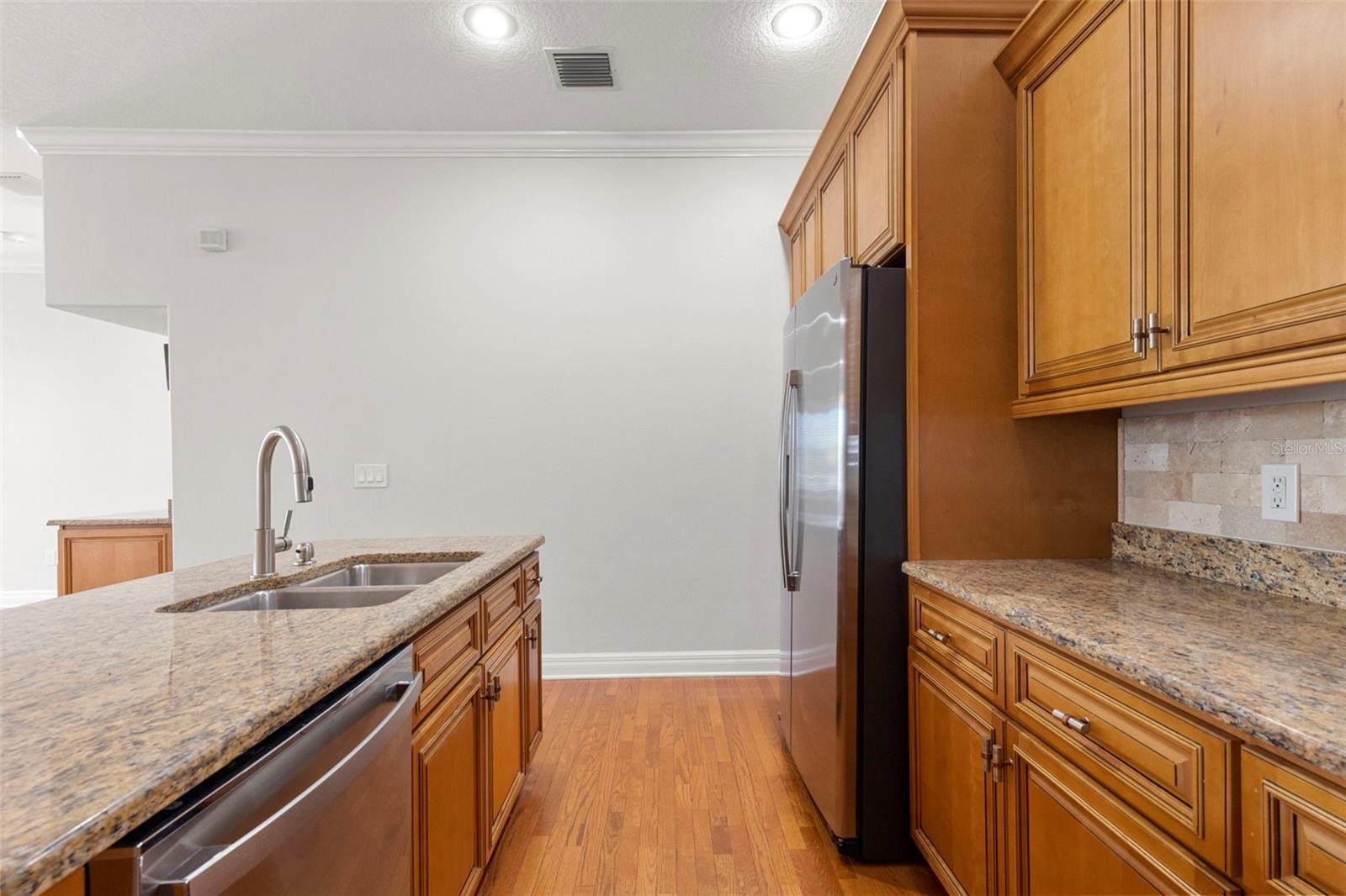 905 VILLA VENICIA WAY — photo 14