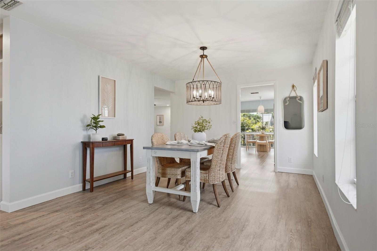 433 MONTE CRISTO BLVD — photo 17