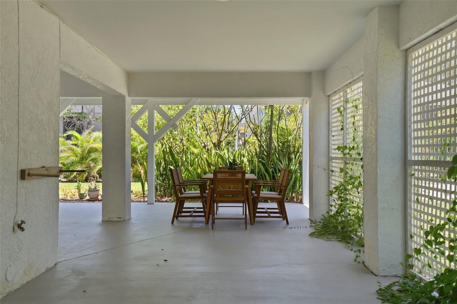 433 MONTE CRISTO BLVD — photo 38