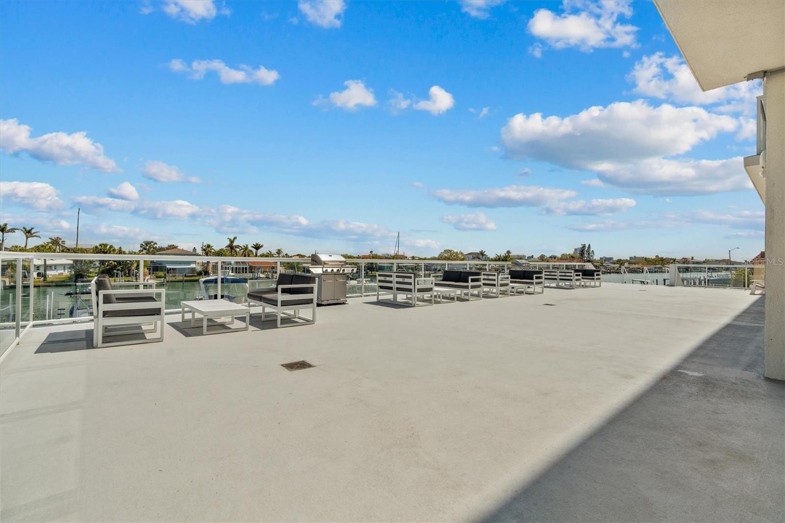 415 ISLAND WAY #311 — photo 43