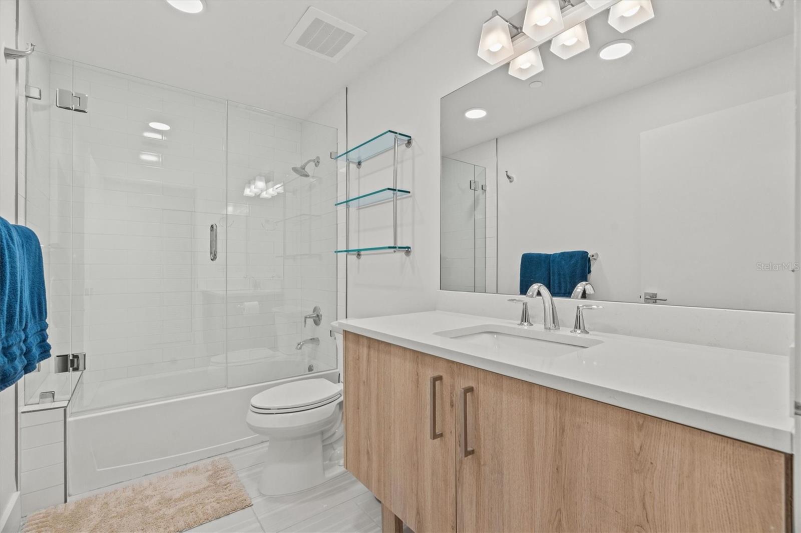 415 ISLAND WAY #311 — photo 28