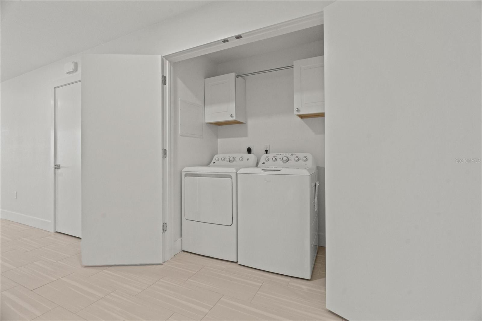 415 ISLAND WAY #311 — photo 30