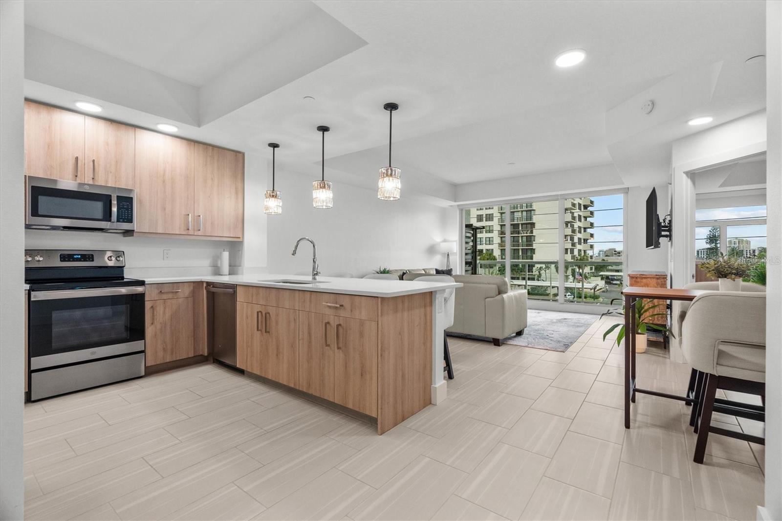 415 ISLAND WAY #311 — photo 11