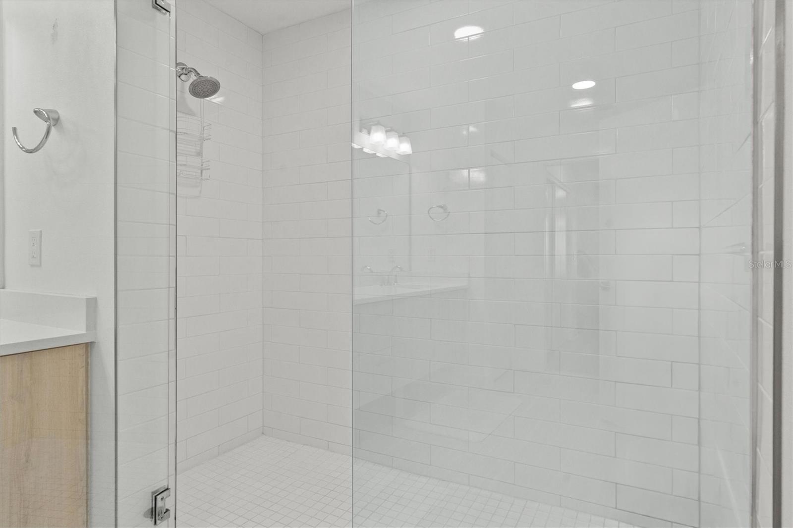 415 ISLAND WAY #311 — photo 24