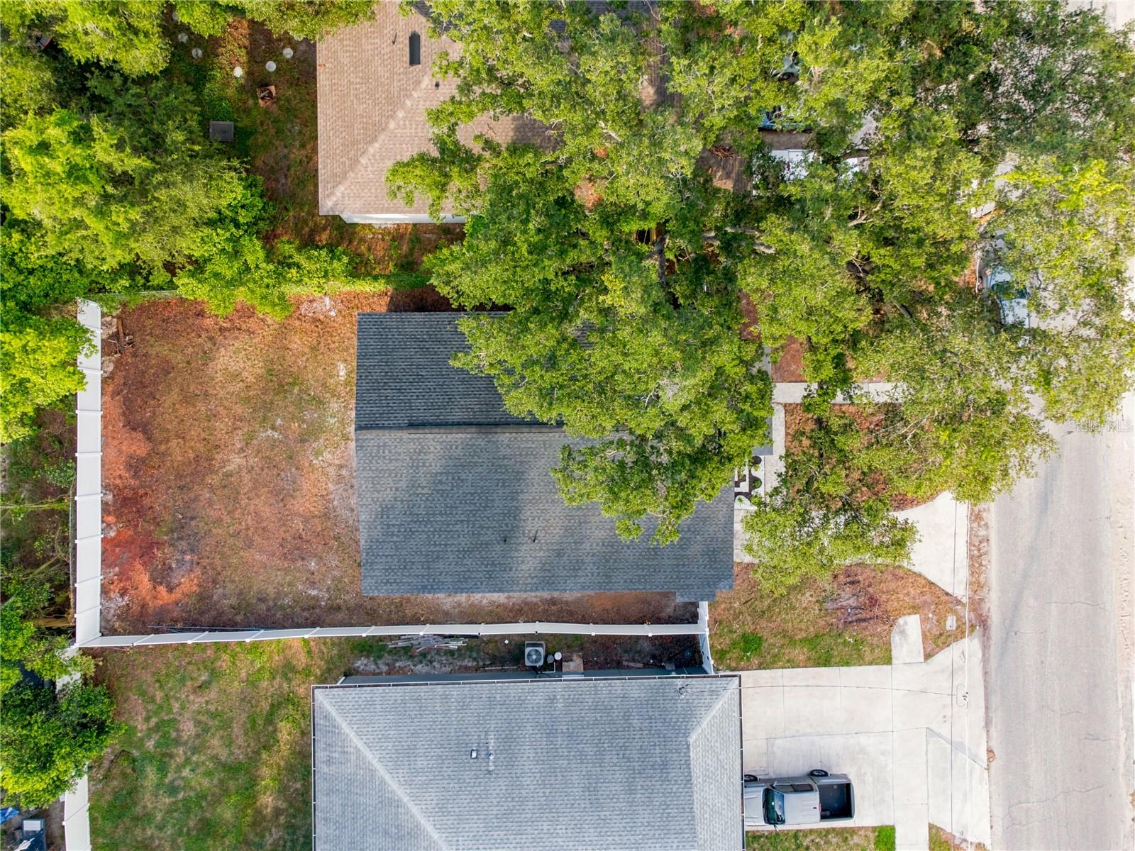2908 E 26TH AVE — photo 45