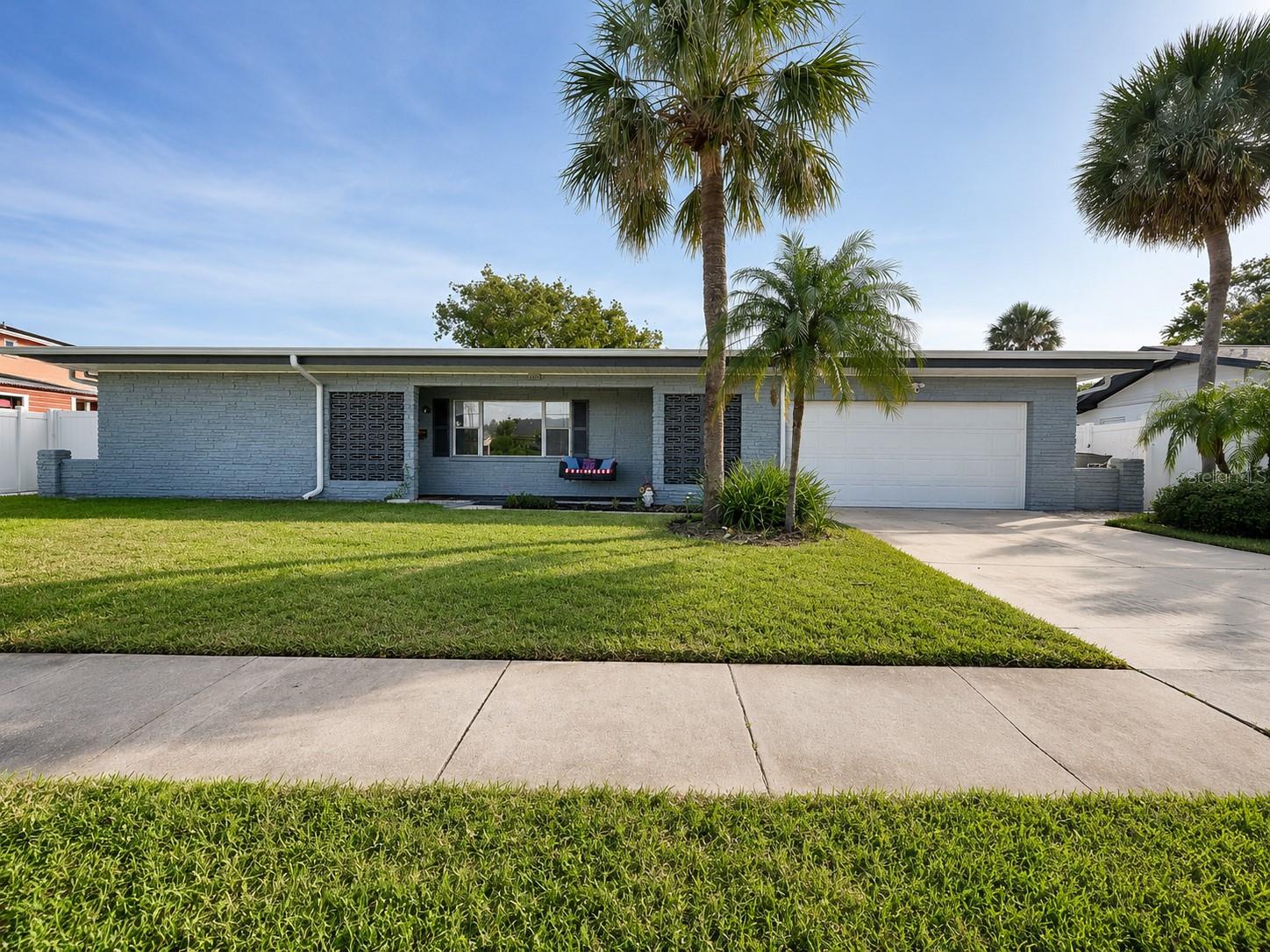 6004 MEMORIAL HWY — photo 40