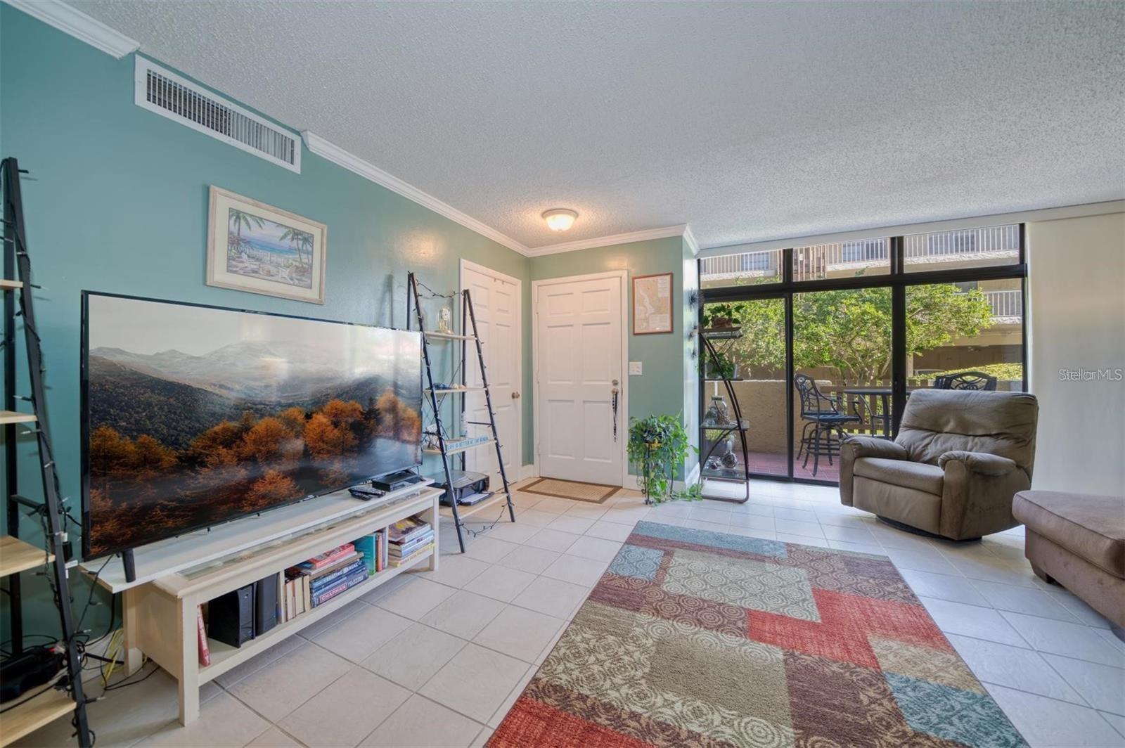 105 ISLAND WAY #112 — photo 37