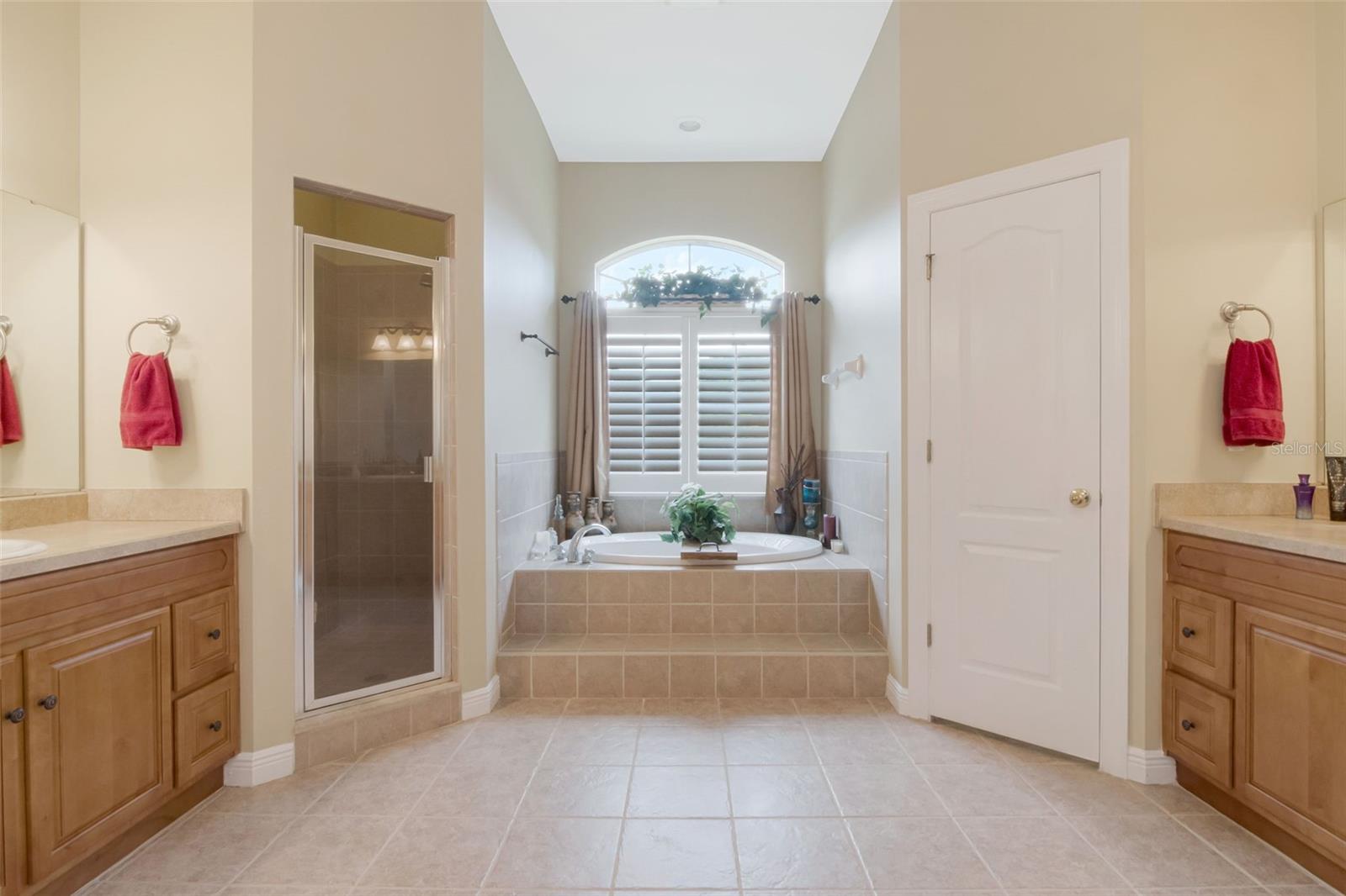 3823 ANCIENT OAK TRL — photo 24