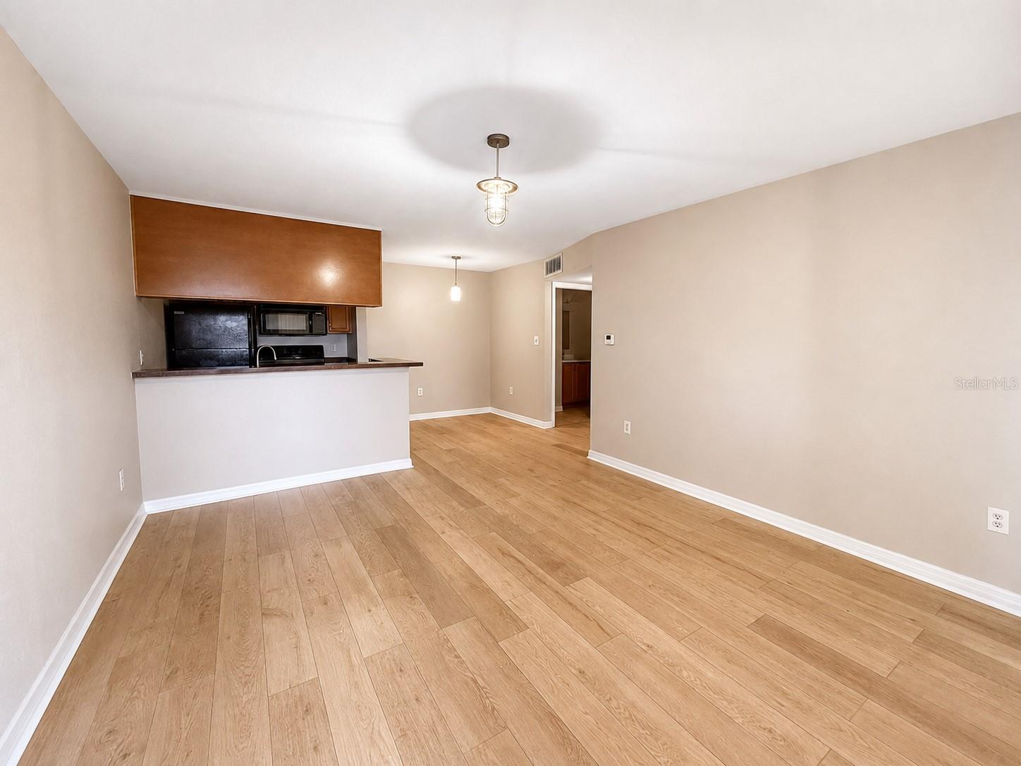203 LAKE PARSONS GRN #108 — photo 2