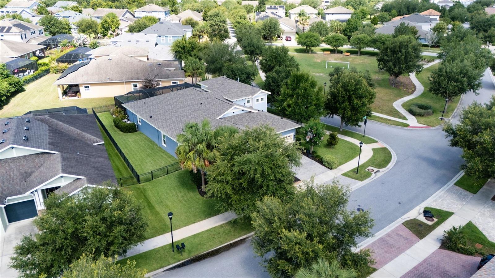 5805 WATERCOLOR DR — photo 51