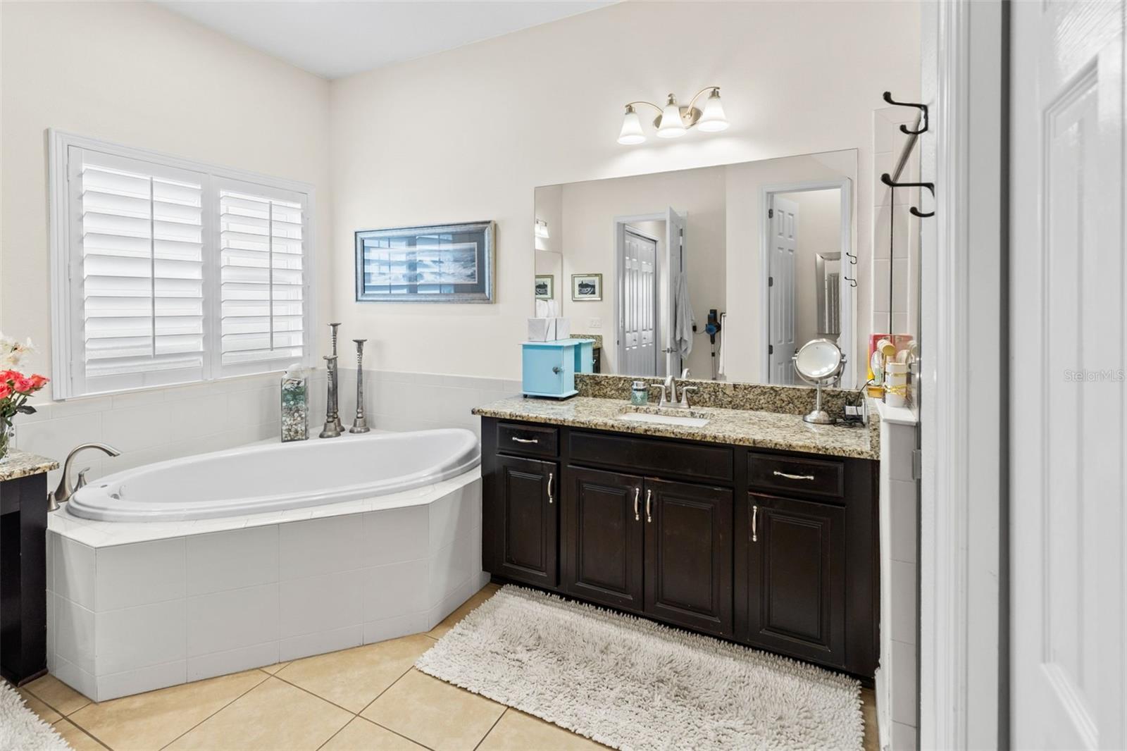 5805 WATERCOLOR DR — photo 24