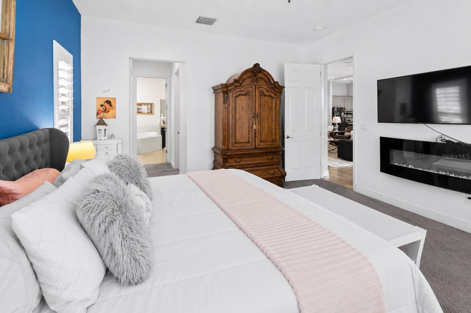 5805 WATERCOLOR DR — photo 19