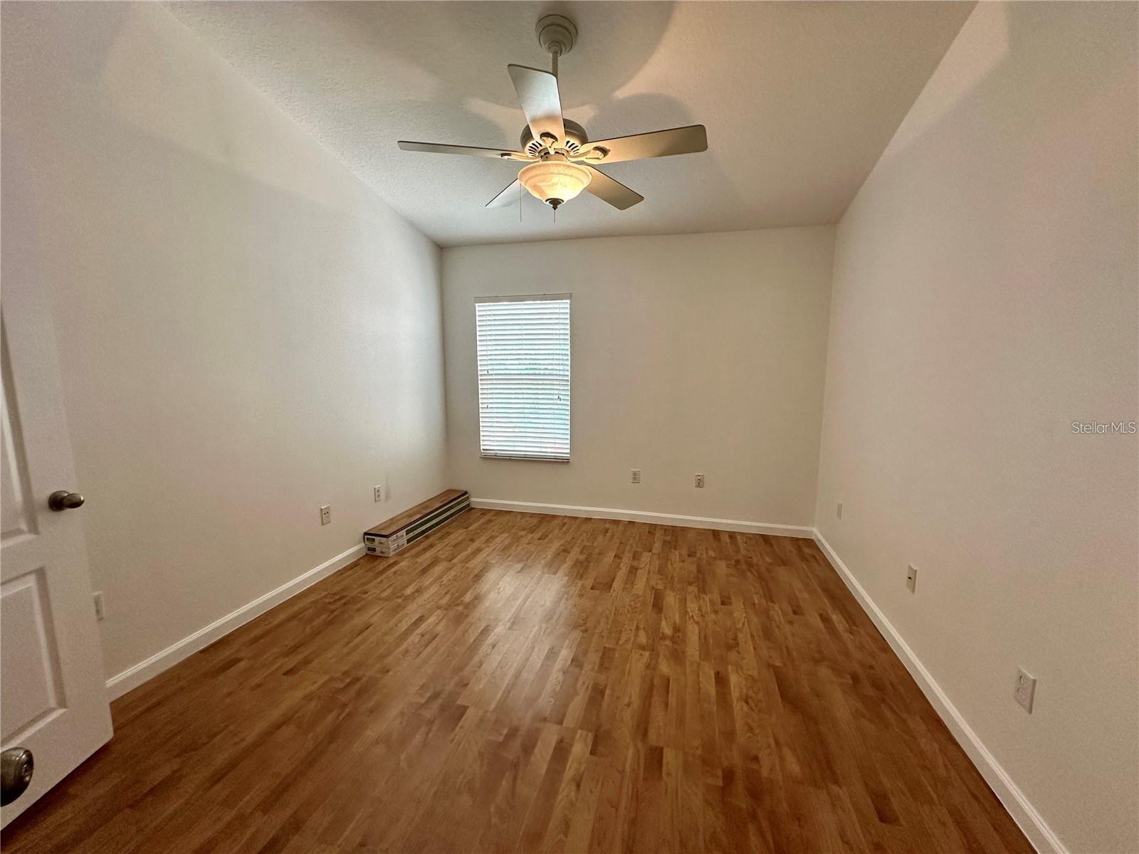 26543 CASTLEVIEW WAY — photo 20