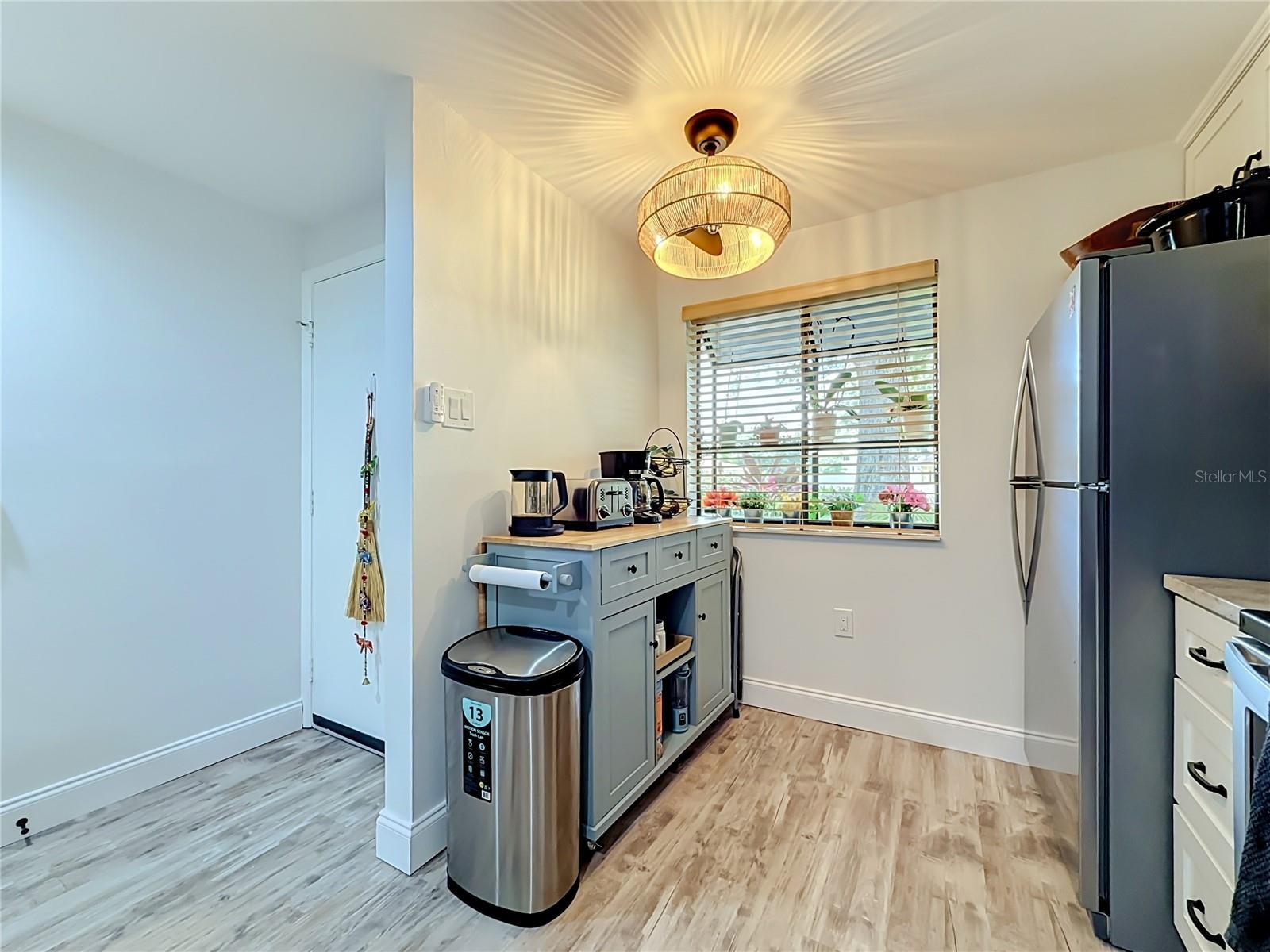1935 PEPPERMILL DR #C — photo 33
