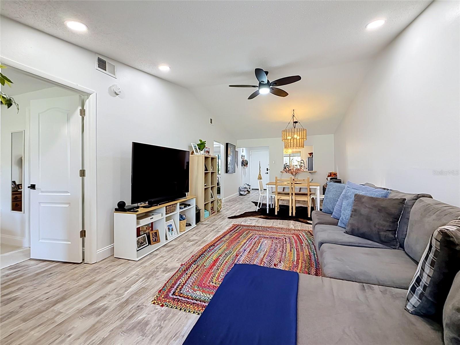 1935 PEPPERMILL DR #C — photo 36