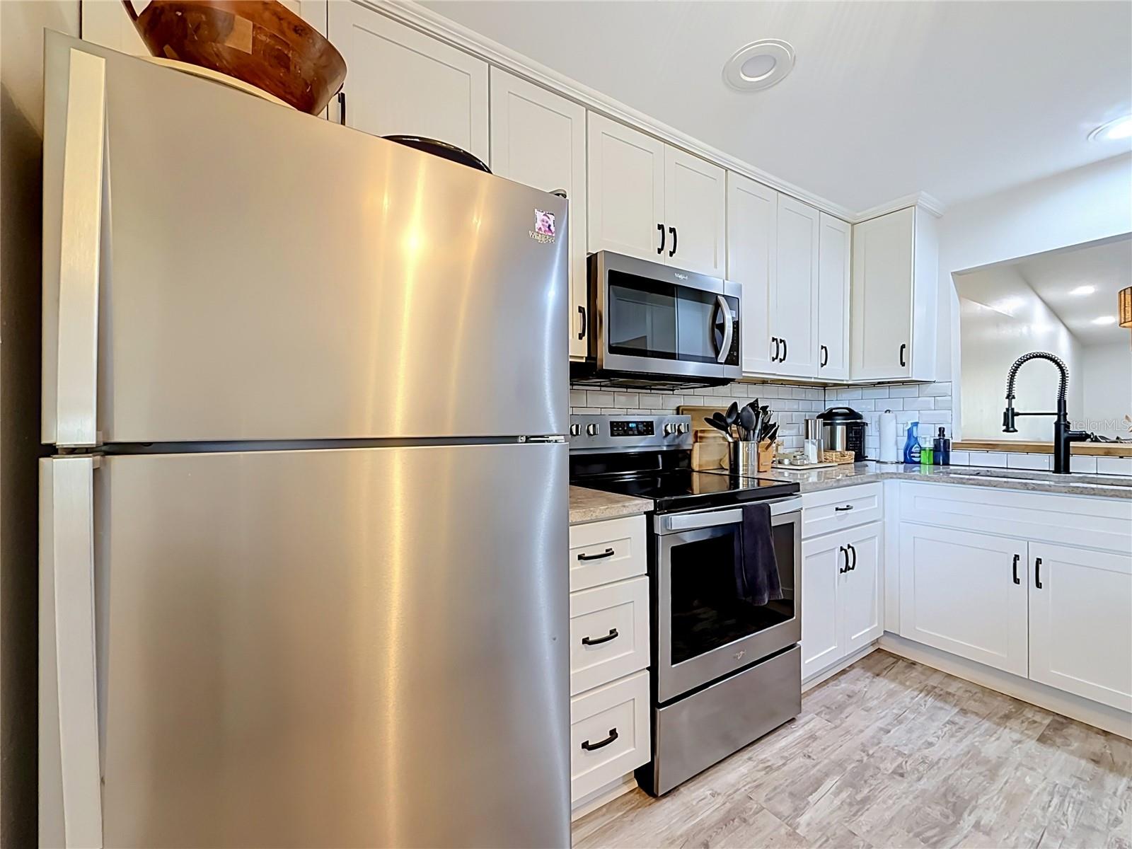 1935 PEPPERMILL DR #C — photo 25