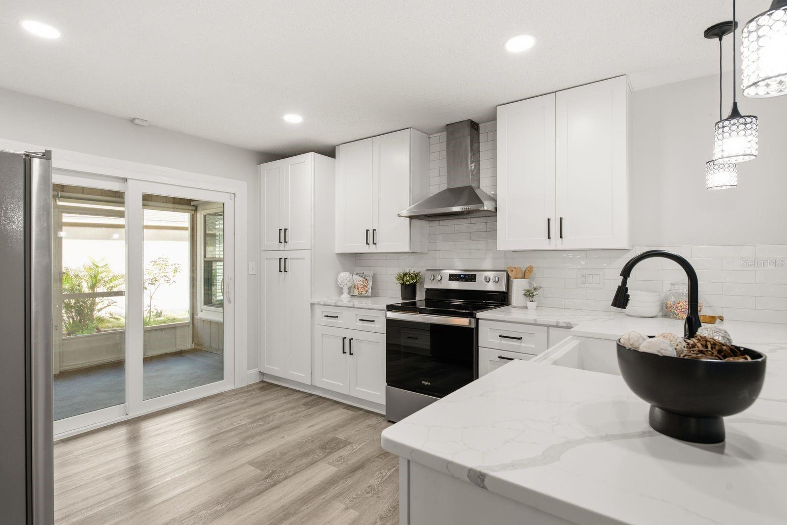 2767 VANESSA LN — photo 20