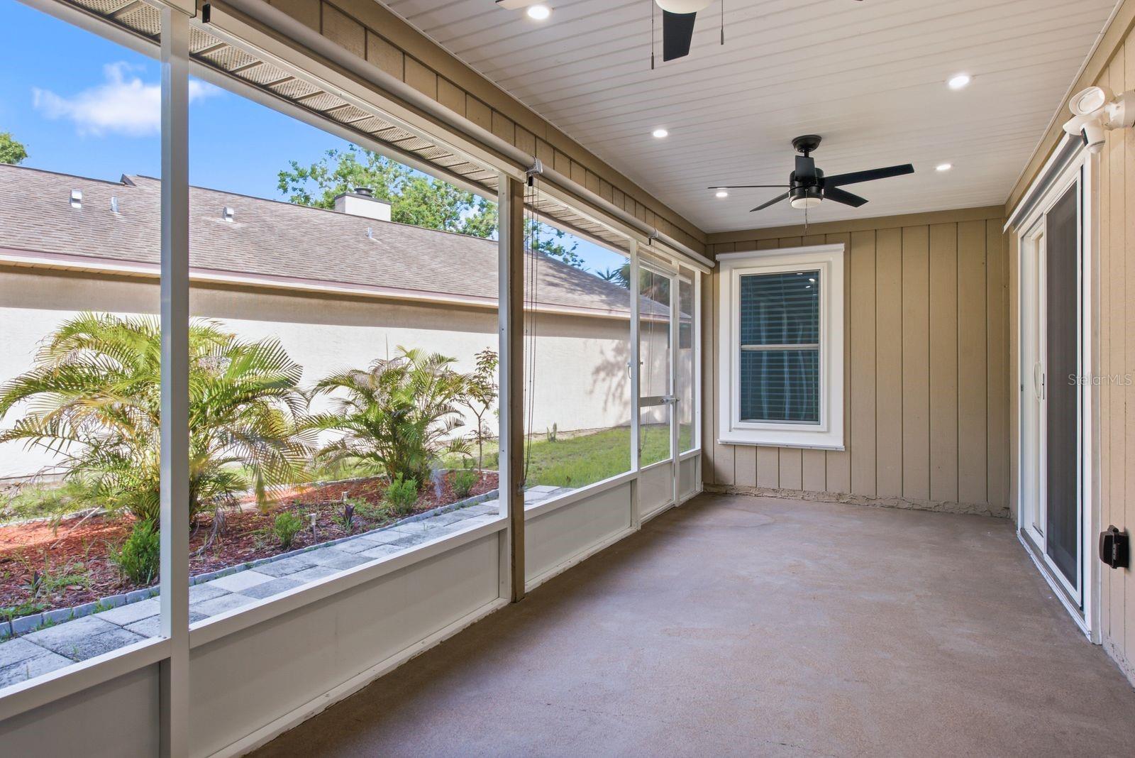 2767 VANESSA LN — photo 38