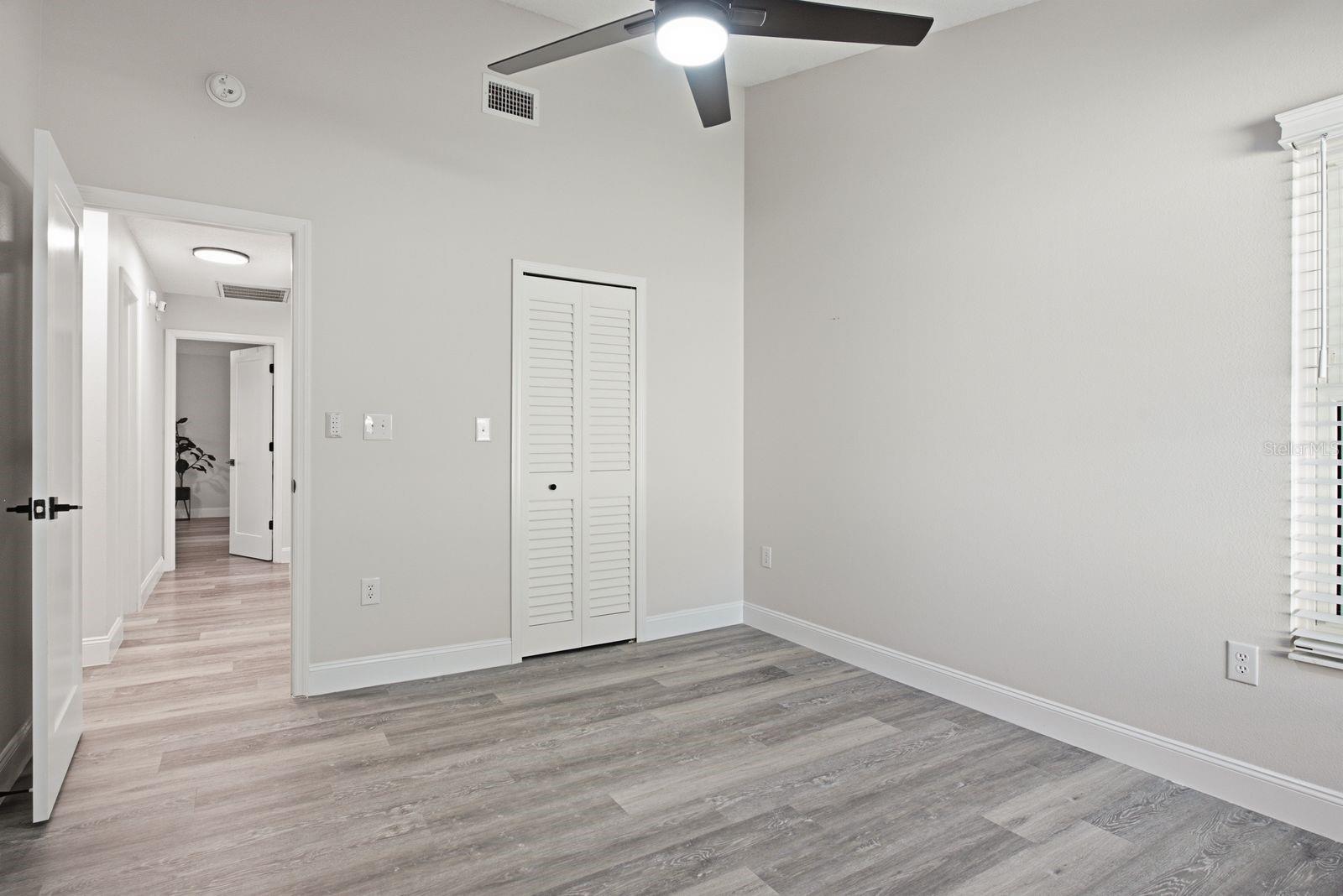 2767 VANESSA LN — photo 32