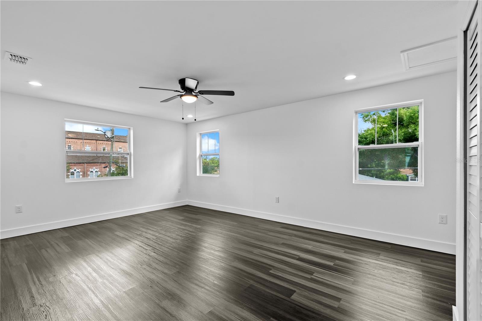 2141 UPTON CT S — photo 46