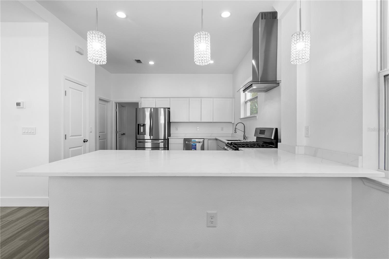 2141 UPTON CT S — photo 10