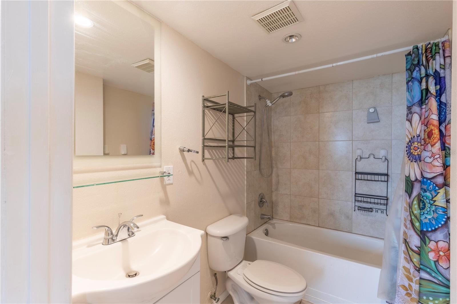701 S MADISON AVE #502 — photo 15