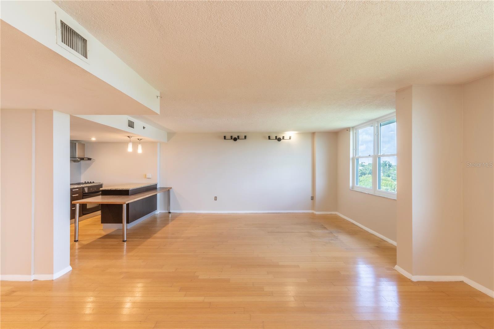 701 S MADISON AVE #502 — photo 6