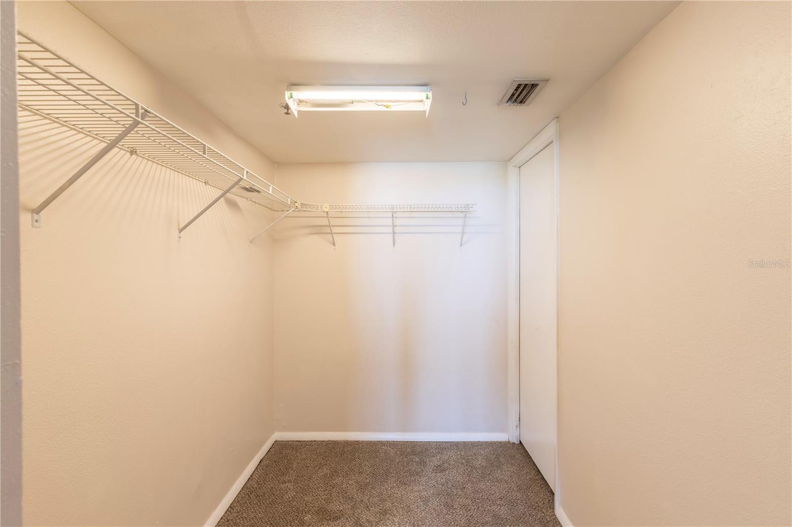 701 S MADISON AVE #502 — photo 18