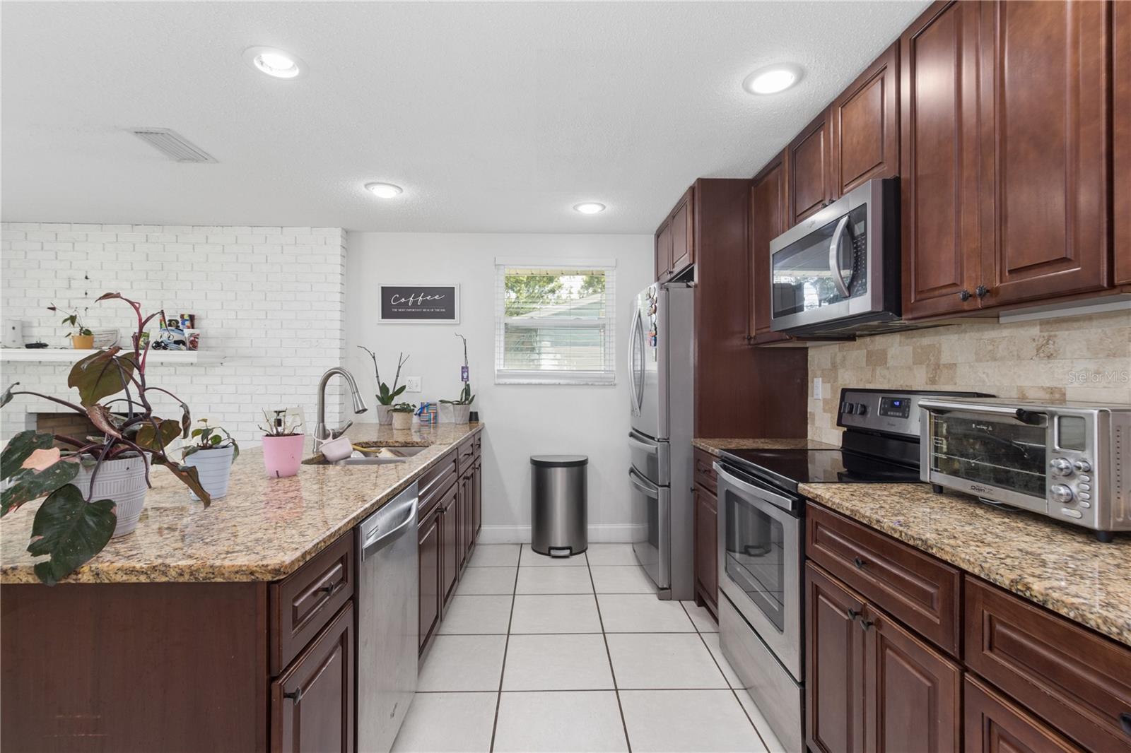 7528 SCOTTIE DR — photo 13
