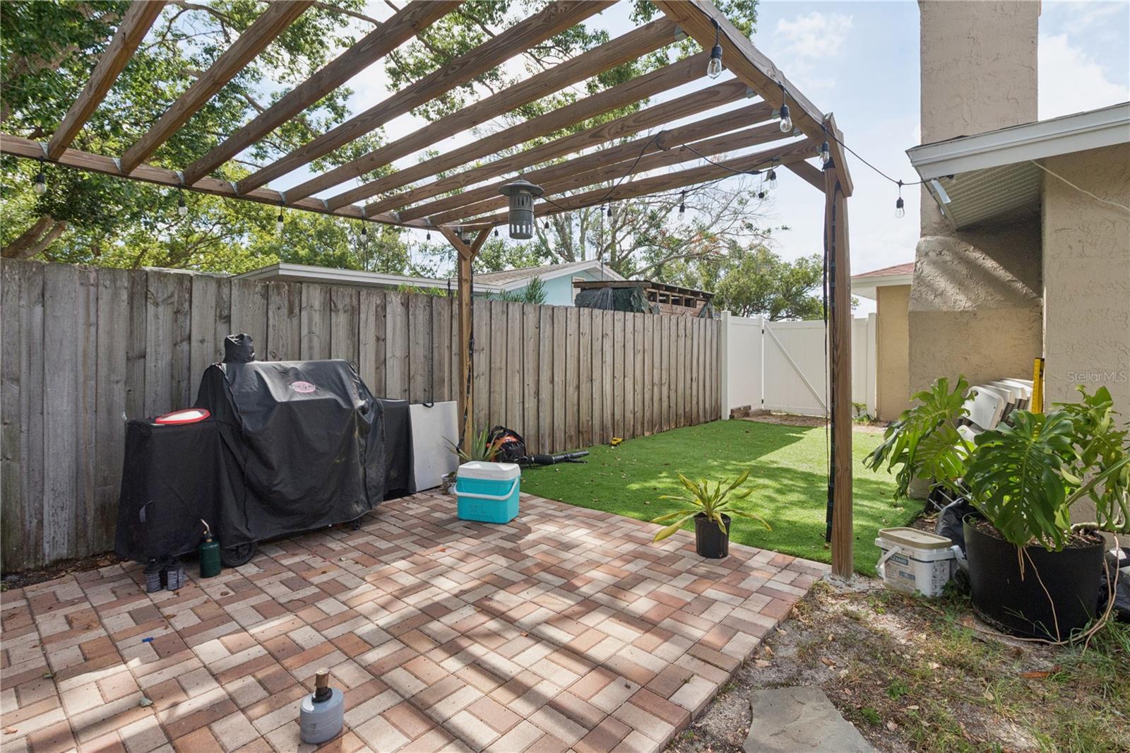 7528 SCOTTIE DR — photo 8